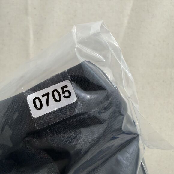 Nike Basketball Logo Black Hoodie Kids Size XL - Picture 9 of 9